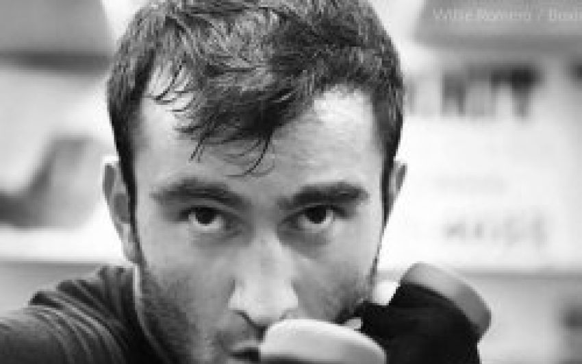 Гассиев прошёл в финал Суперсерии к Усику