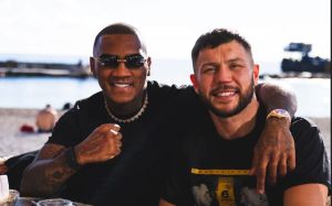 Кона Уокер: "Я готов драться с любым из чемпионов мира!"