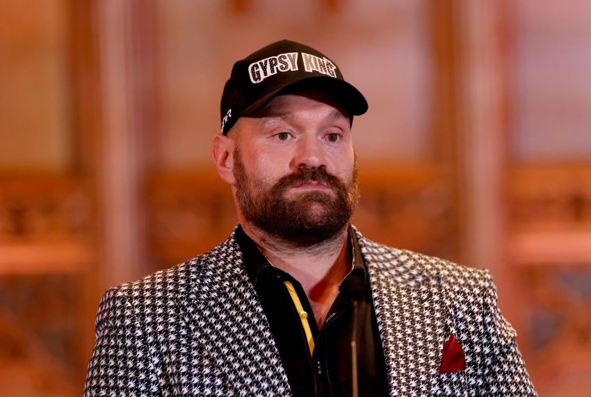 Тайсон Фьюри обратился к фанатам за несколько недель до реванша с Александром Усиком
