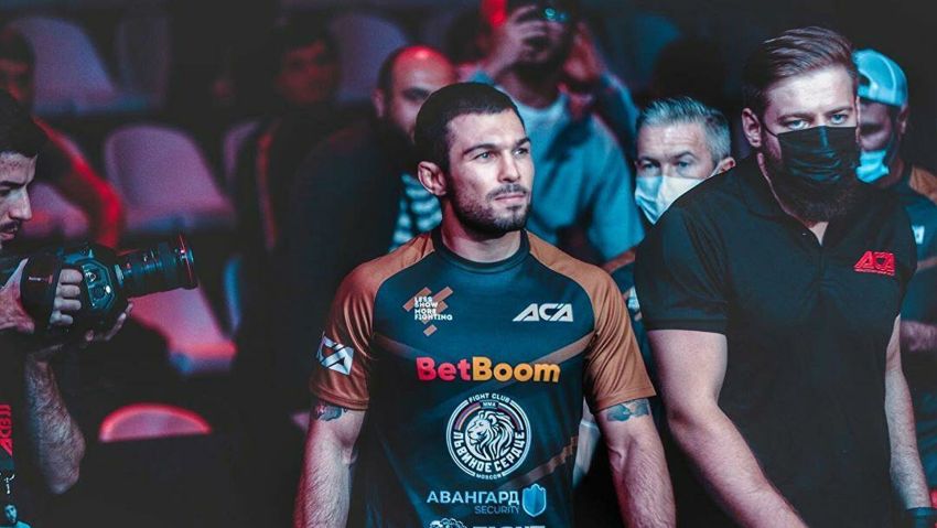 Тренер Исмаилова объяснил, почему UFC не хочет подписывать Вартаняна
