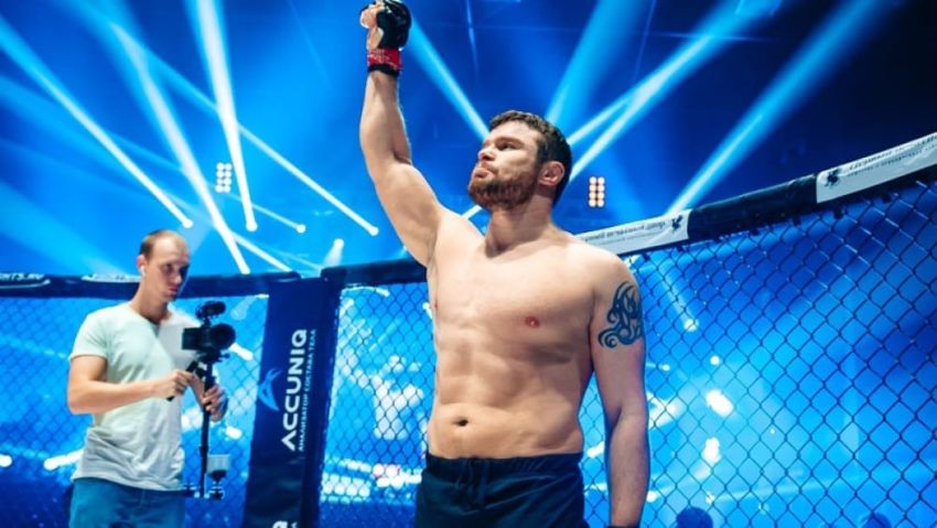 Анатолий Малыхин подписал контракт с ONE Championship