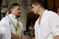 Оскар Де Ла Хойя предсказал исход боя Усик - Верховен
