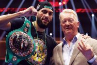 Фрэнк Уоррен раскритиковал Шираза за отказ от титула WBO