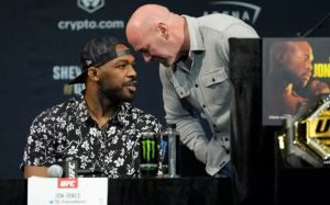 Глава UFC назвал условия для боя между Джоном Джонсом и Алексом Перейрой