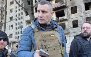 Виталий Кличко: "Люди не хотят покидать Киев. Мы будем защищать свои дома"