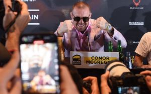 "Всего два боя": Конор МакГрегор уходит из UFC?