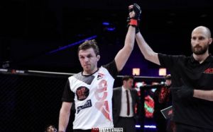 Bellator подписала контракт с бывшим чемпионом ACB Магомедом Магомедовым