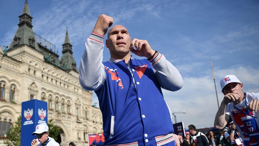 Николай Валуев объяснил, почему WBO и IBF сняли санкции с российских боксеров: "Здесь нет никакой политики"