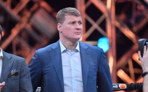 Денис Лебедев сообщил, что у Поветкина родился сын