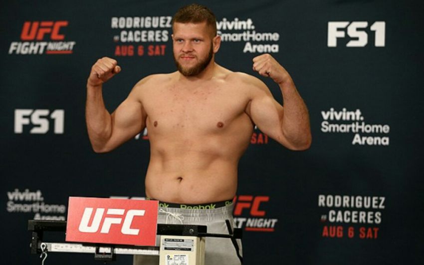 Марчин Тыбура получил нового соперника на UFC 208 