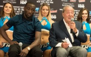 Боб Арум готов заключить сделку с PBC на два боя для Теренса Кроуфорда