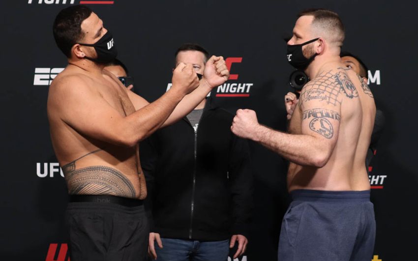 Видео боя Тай Туиваса - Гарри Хансакер UFC on ESPN 21