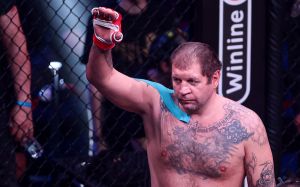 Владимир Хрюнов поведал о планах на Александра Емельяненко: "Он набирает форму, в которой был всего несколько раз"