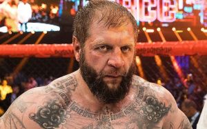 Суд отказал в сокращении срока задержания Александра Емельяненко