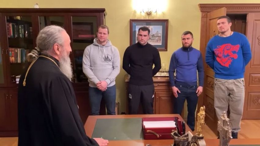 Николай Валуев прокомментировал внесение Ломаченко и Усика в базу "Миротворца"