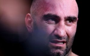 Эдди Хирн озвучил имя вероятного соперника Гассиева: "Мы сейчас ведем переговоры"