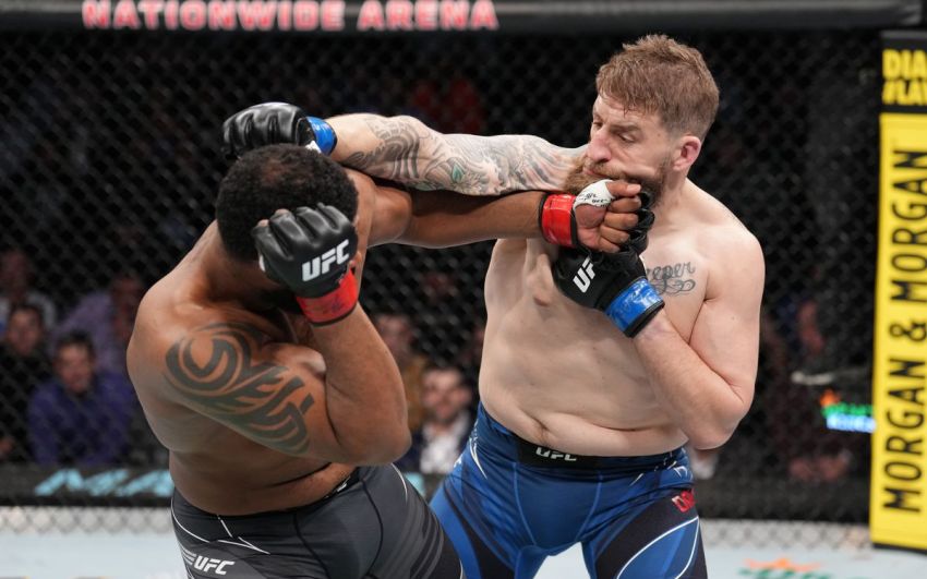 Кертис Блэйдс нокаутировал Криса Дакаса во втором раунде на UFC on ESPN 33