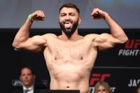 Андрей Орловский проведет бой против Чейза Шермана на UFC on ESPN 22