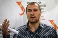 Менеджер Ковалева не воспринимает всерьез заявление боксера о завершении карьеры