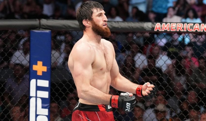 Магомед Анкалаев: "Титул UFC принадлежит мне по праву"