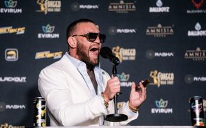 Конор МакГрегор отреагировал на слухи о своем возвращении на UFC 330