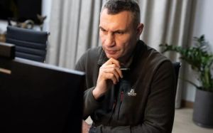 Виталий Кличко: "Как мэр украинской столицы я могу всем пообещать, что российские солдаты никогда не войдут в наш родной город"