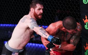Энтони Петтис объяснил, почему проиграл дебютный бой в PFL