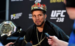 Генри Сехудо: "Если бы я был свободным агентом, то не имел дела с UFC"