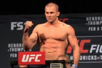 Миша Циркунов, Лоренц Ларкин и Рик Стори удалены из рейтингов UFC