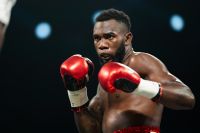Карлос Адамес подписал контракт с Zuffa Boxing