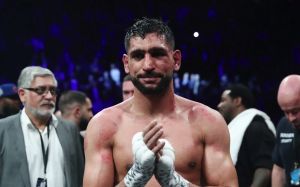 Амир Хан сообщил, что ему предложили бой против Мэнни Пакьяо