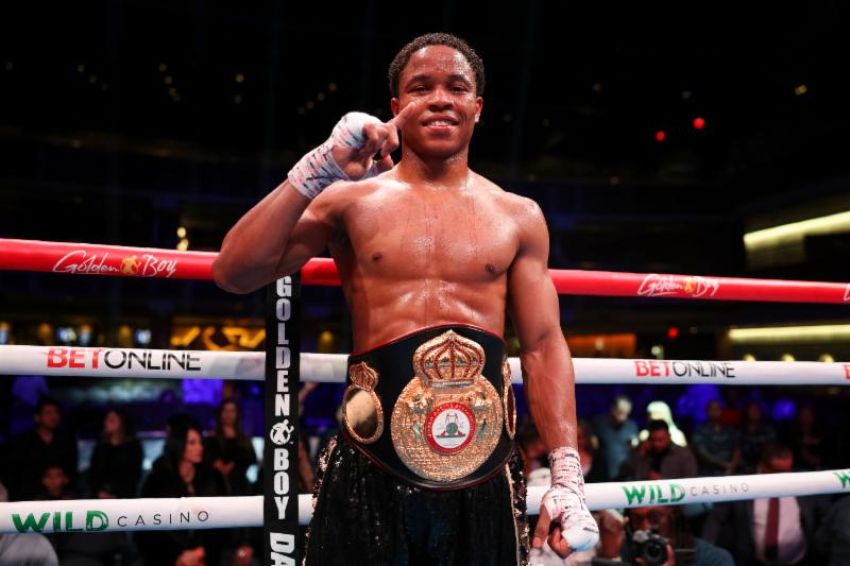 Флойд Скофилд и Лукас Бахди разыграют вакантный титул WBA в легком весе