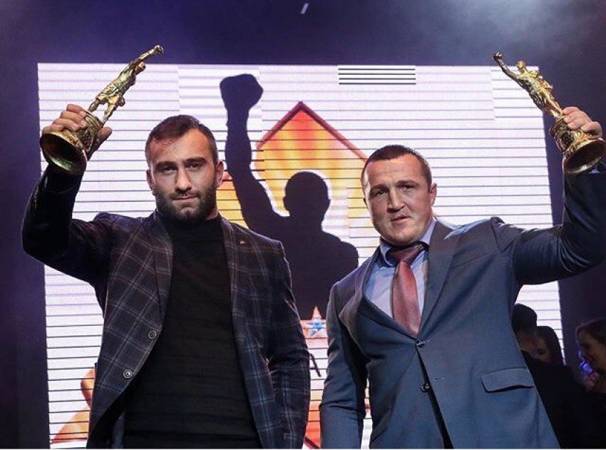 Денис Лебедев и Мурат Гассиев получили награду за лучший бой года на церемонии "Звезда бокса"