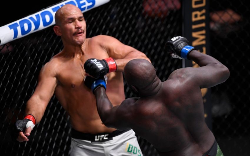 Джуниор Дос Сантос прокомментировал поражение от Розенстрайка на UFC 252