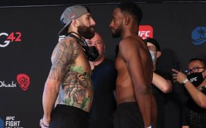 Видео боя Майкл Кьеса - Нил Магни UFC on ESPN 20
