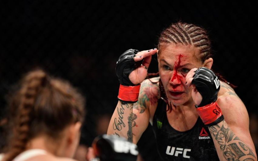 Крис Сайборг готова уйти из UFC из-за напряженных отношений с Даной Уайтом