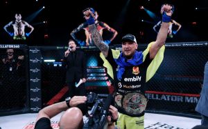 Ярослав Амосов - о дебюте Дмитрия Гриценко в Bellator: "Это украинский стиль: идешь в армию, а потом – драться"