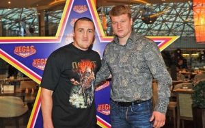 Денис Лебедев: "Поветкин действовал хорошо, но зевнул удар и все закончилось"