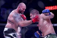 Валентин Молдавский победил Тимоти Джонсона на Bellator 261, став временным чемпионом в тяжелом весе