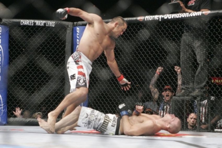 Майкл Биспинг: Нокаут от Хендерсона стал самым запоминающимся в истории UFC