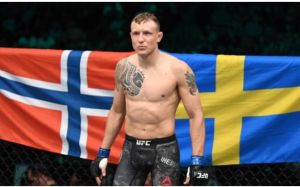 Джек Херманссон прокомментировал отказ Даррена Тилла от боя с ним