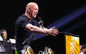 Дана Уайт объявил о рекордно-больших бонусах на турнир UFC 300