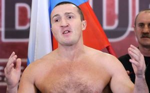 Денис Лебедев: "Когда смотрю бокс, то инстинктивно делаю уклоны"