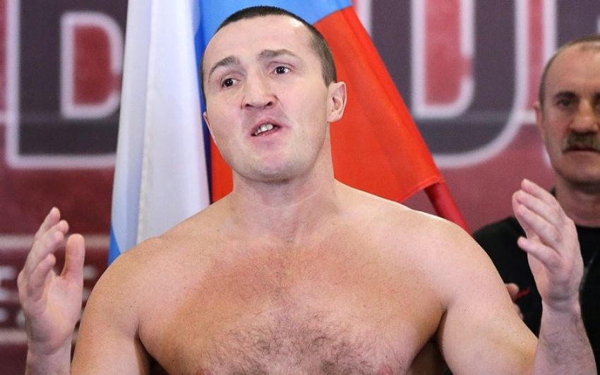 Денис Лебедев: "Когда смотрю бокс, то инстинктивно делаю уклоны"