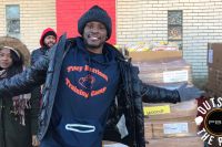 Тони Харрисон продолжает заниматься благотворительностью в Детройте