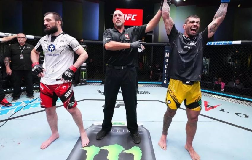 Абубакар Нурмагомедов потерпел поражение от дос Сантоса на UFC on ESPN 45