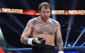 Александр Емельяненко заявил, что переболел коронавирусом: "Трудом и потом выгнал его из себя"