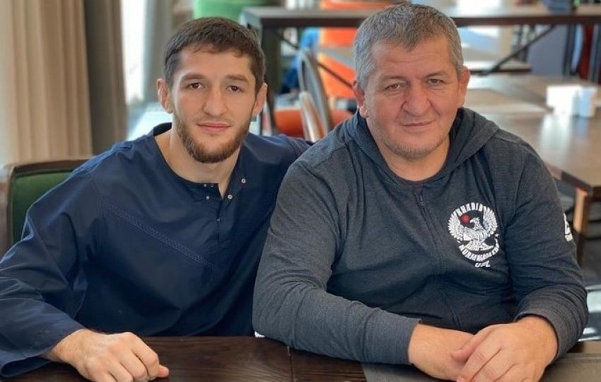 Бой Тагира Уланбекова в UFC отменен в связи со смертью Абдулманапа Нурмагомедова