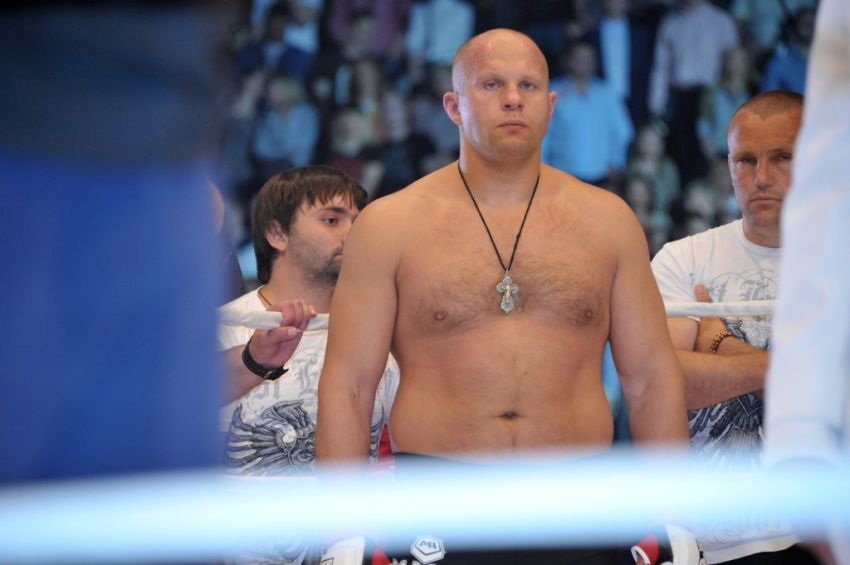 Федор Емельяненко победил Джейдипом Сингха в первом поединке после возвращения на ринг