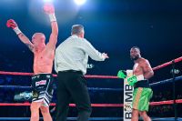 Михал Чеслак не заметил Жана Паскаля и завоевал временный титул WBC в первом тяжелом весе